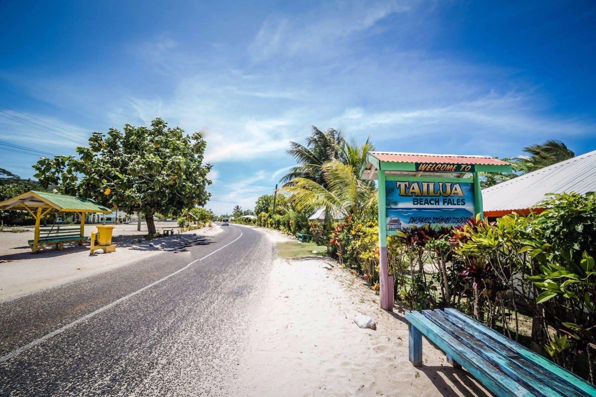 Tailua Beach Fales Manase Kültér fotó